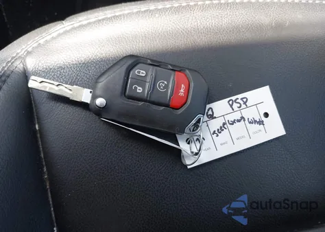 2021 Jeep Wrangler Unlimited Sahara Altitude 4X4 from USA, damaged, VIN 1C4HJXEN2MW528137